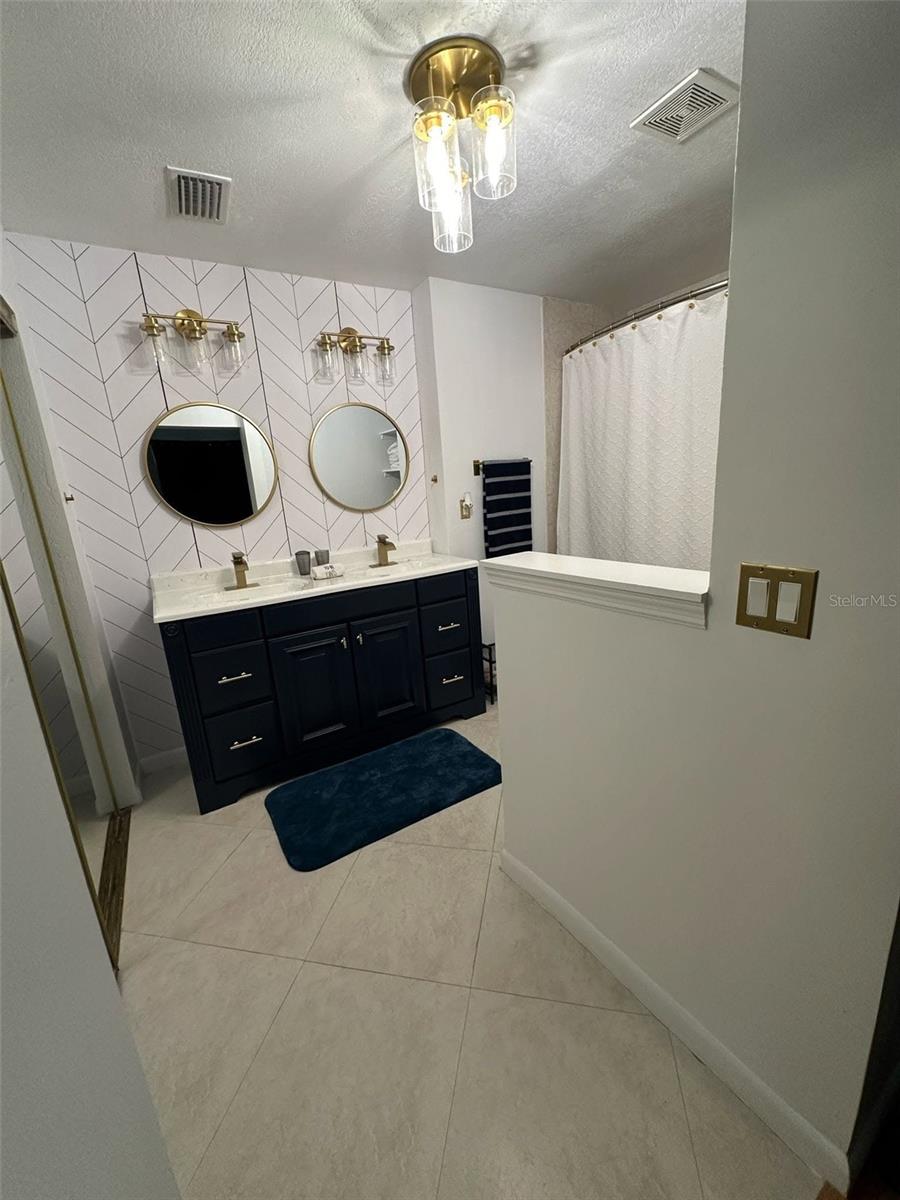 1211 Lehigh St Property Photo 15