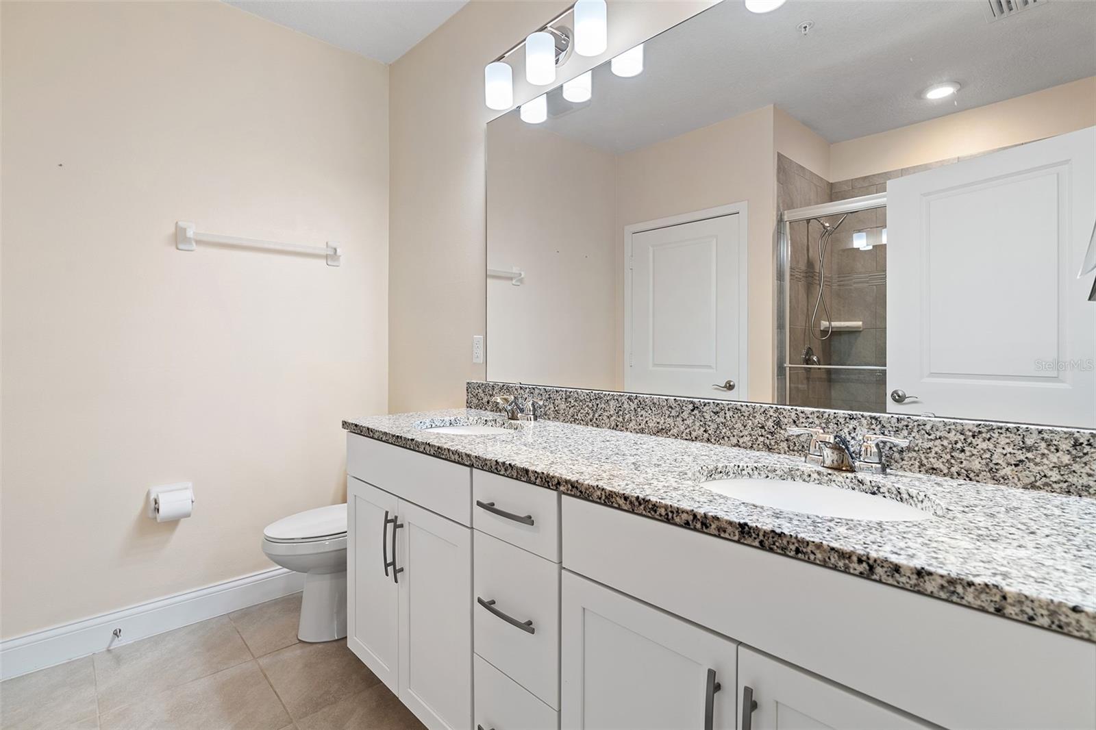 7505 Laureate Blvd #2208 Property Photo 25