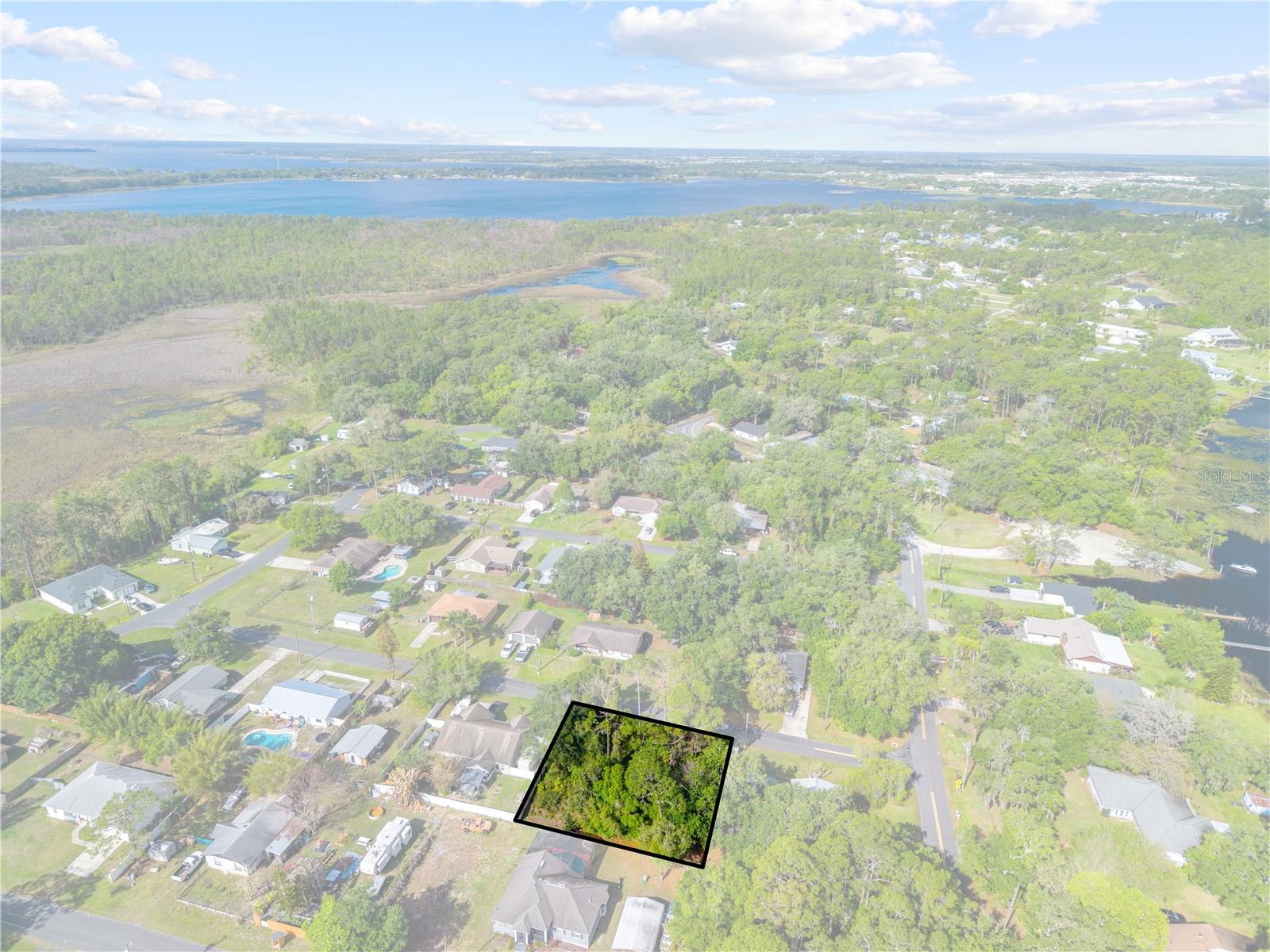 Burton Dr Property Photo 3