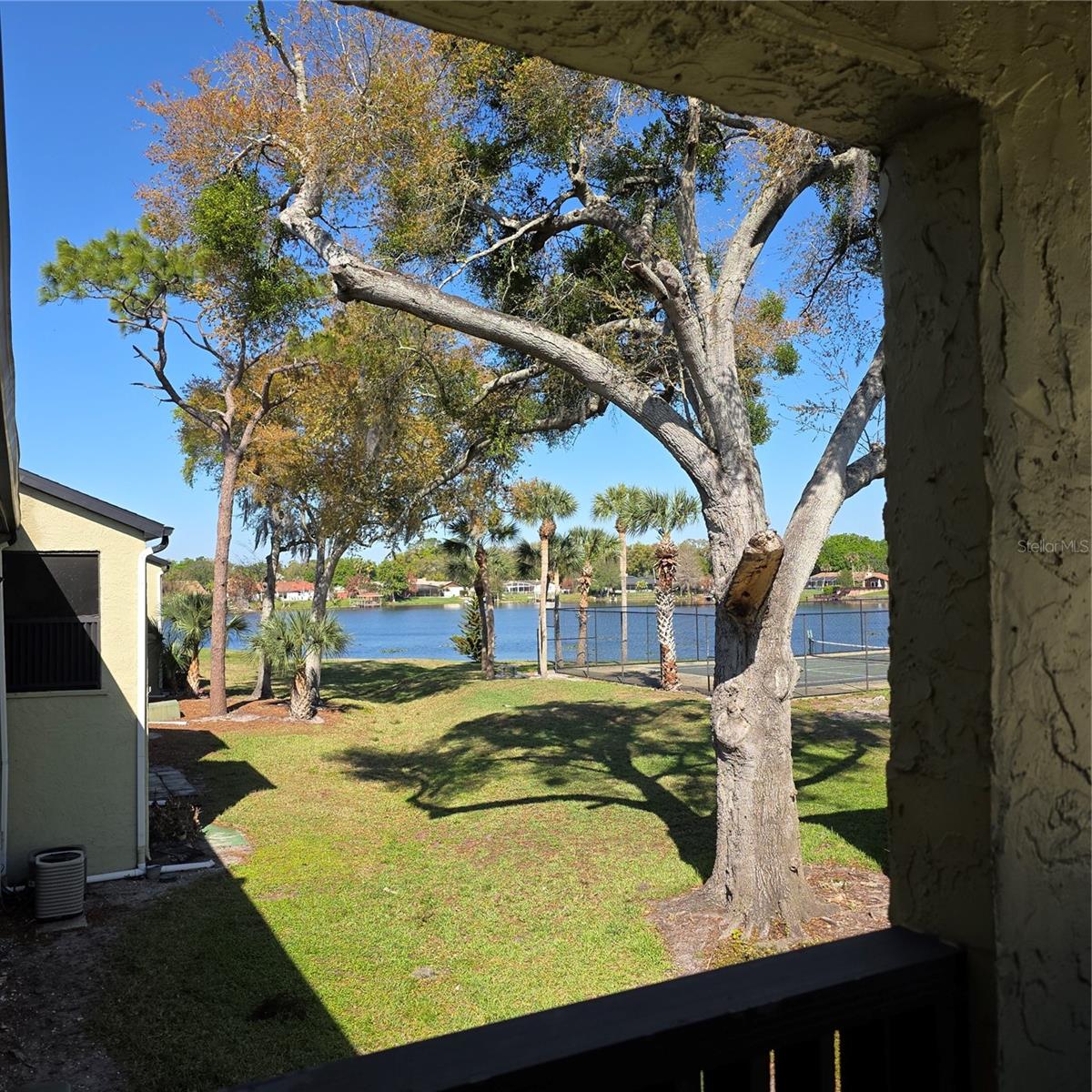 922 Lake Destiny Rd #f Property Photo 16