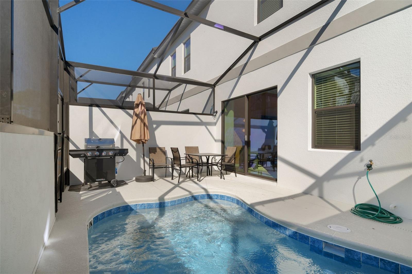 10454 Ebb Tide Ln Property Photo 17
