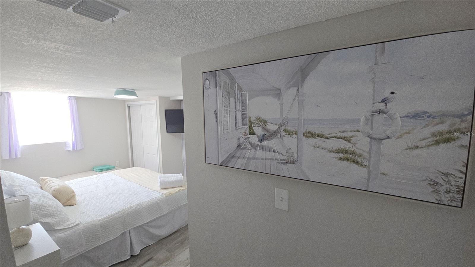 2107 Pine Ter Property Photo 10