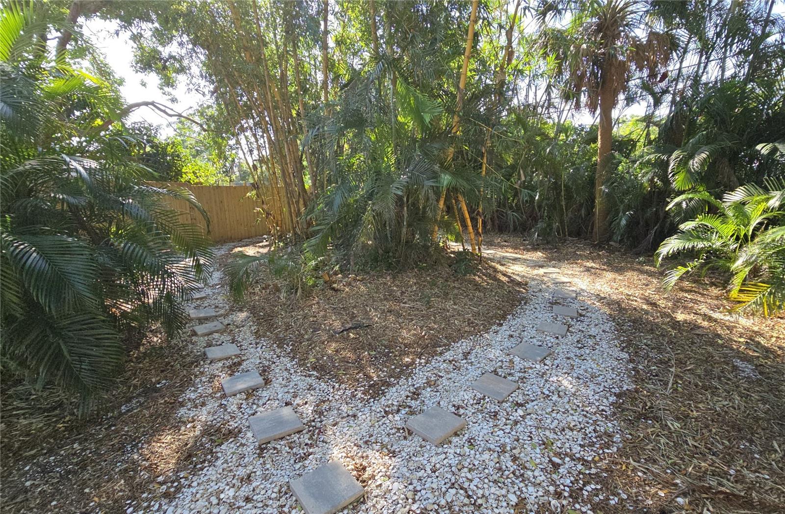 2107 Pine Ter Property Photo 28