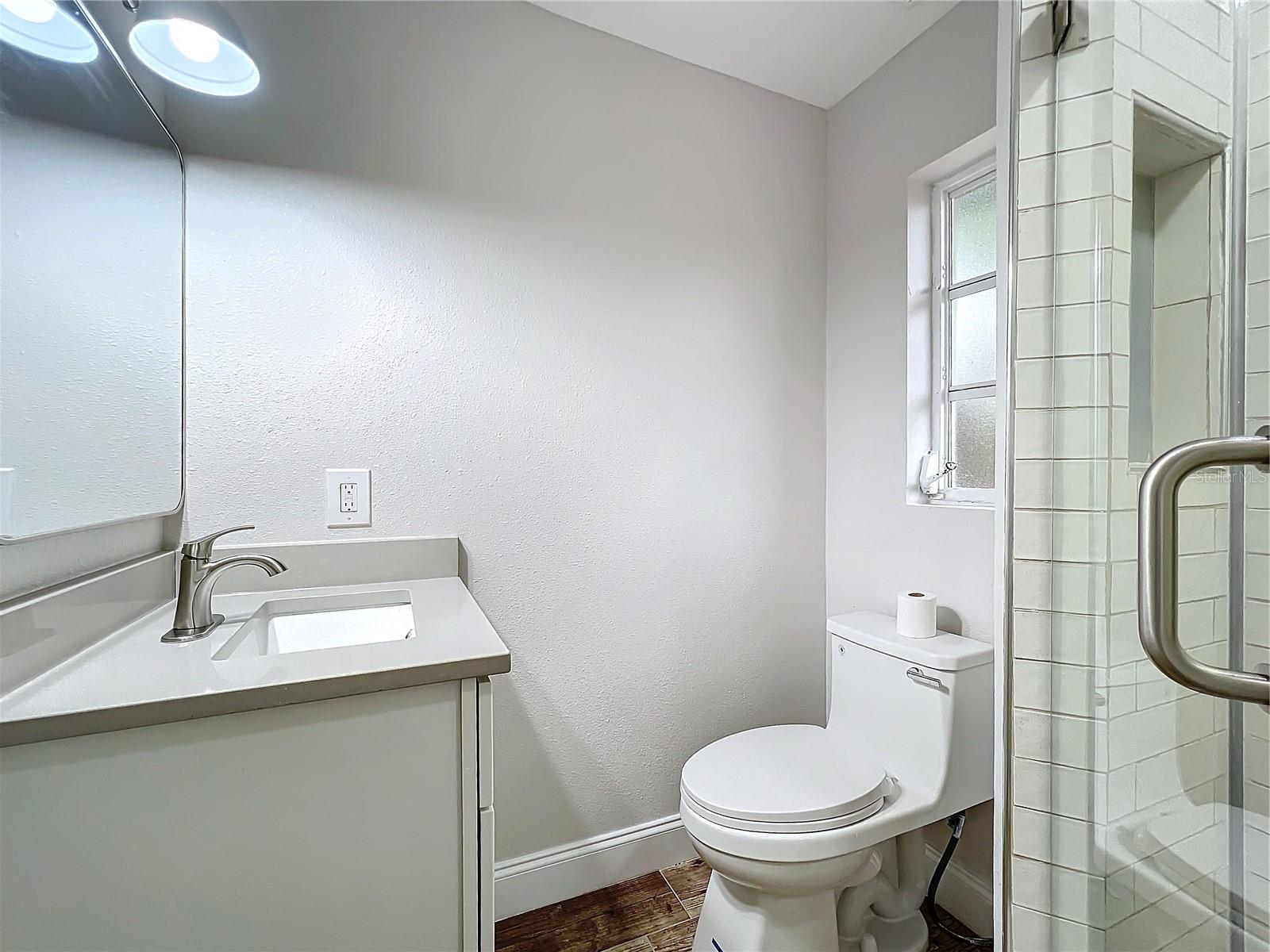 2107 Pine Ter Property Photo 35