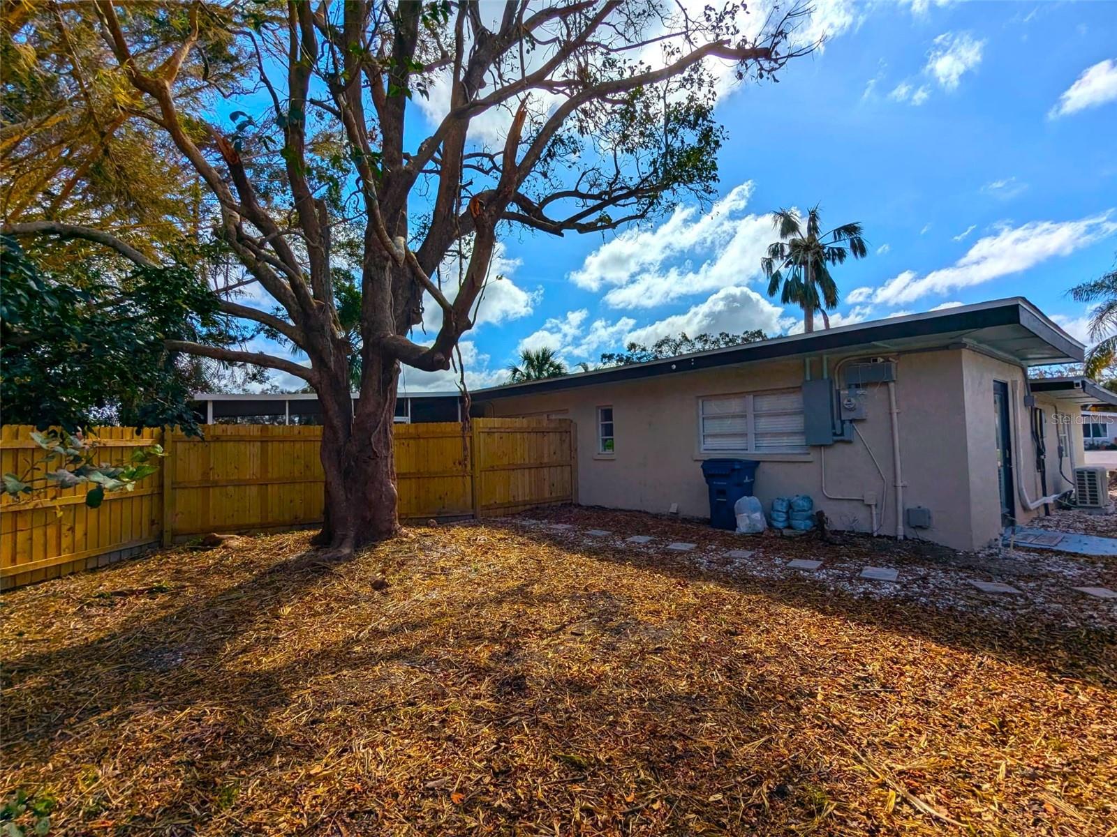 2107 Pine Ter Property Photo 40