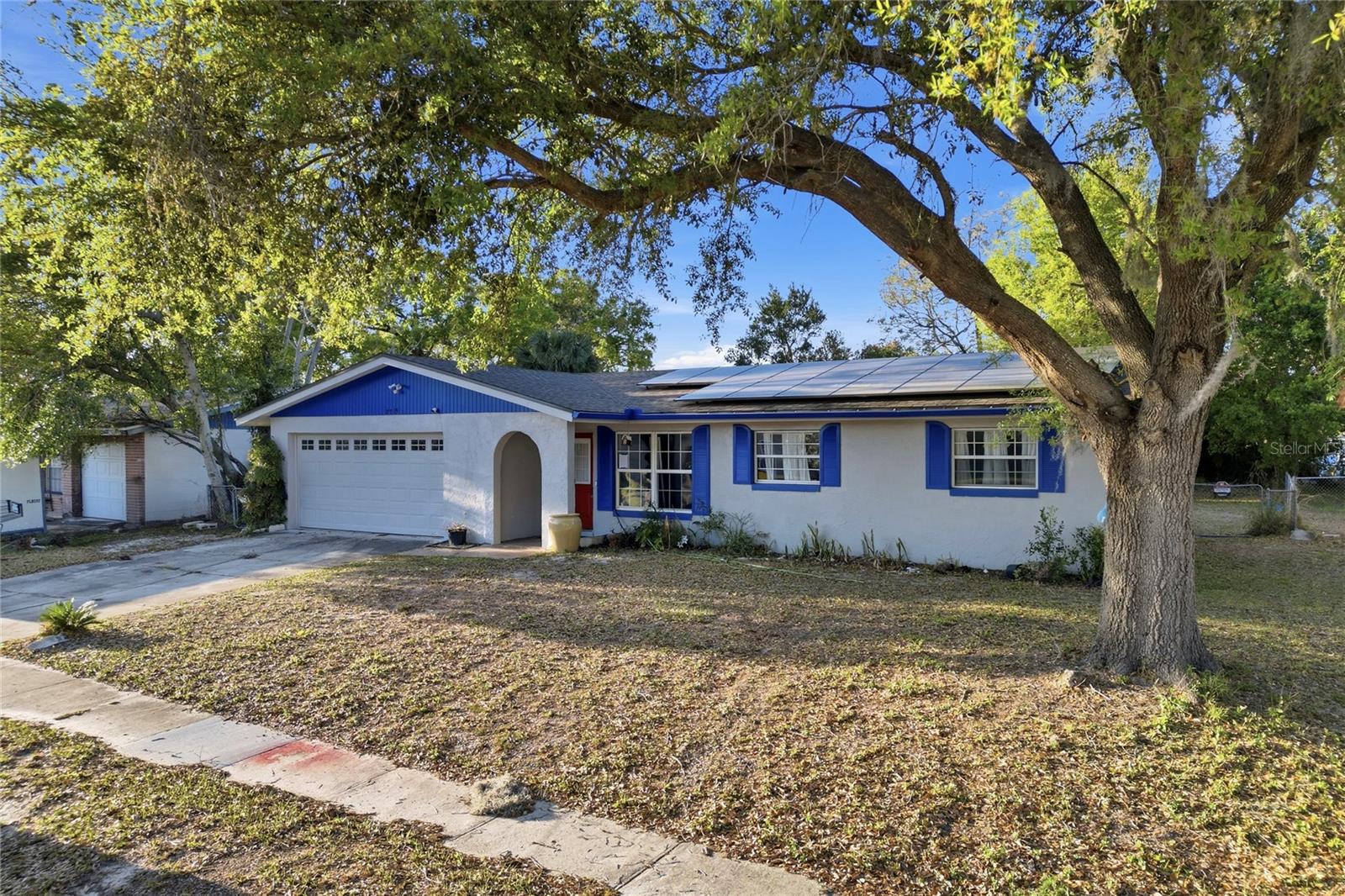 2715 Elmhurst Cir Property Photo 1