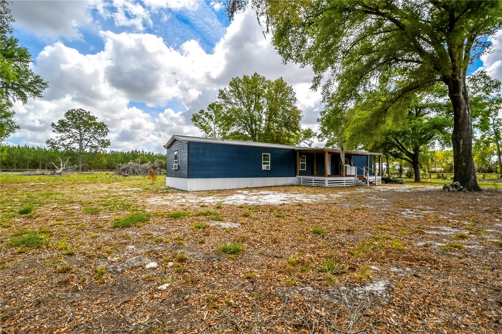 7457 Ne Highway 349 Property Photo 3