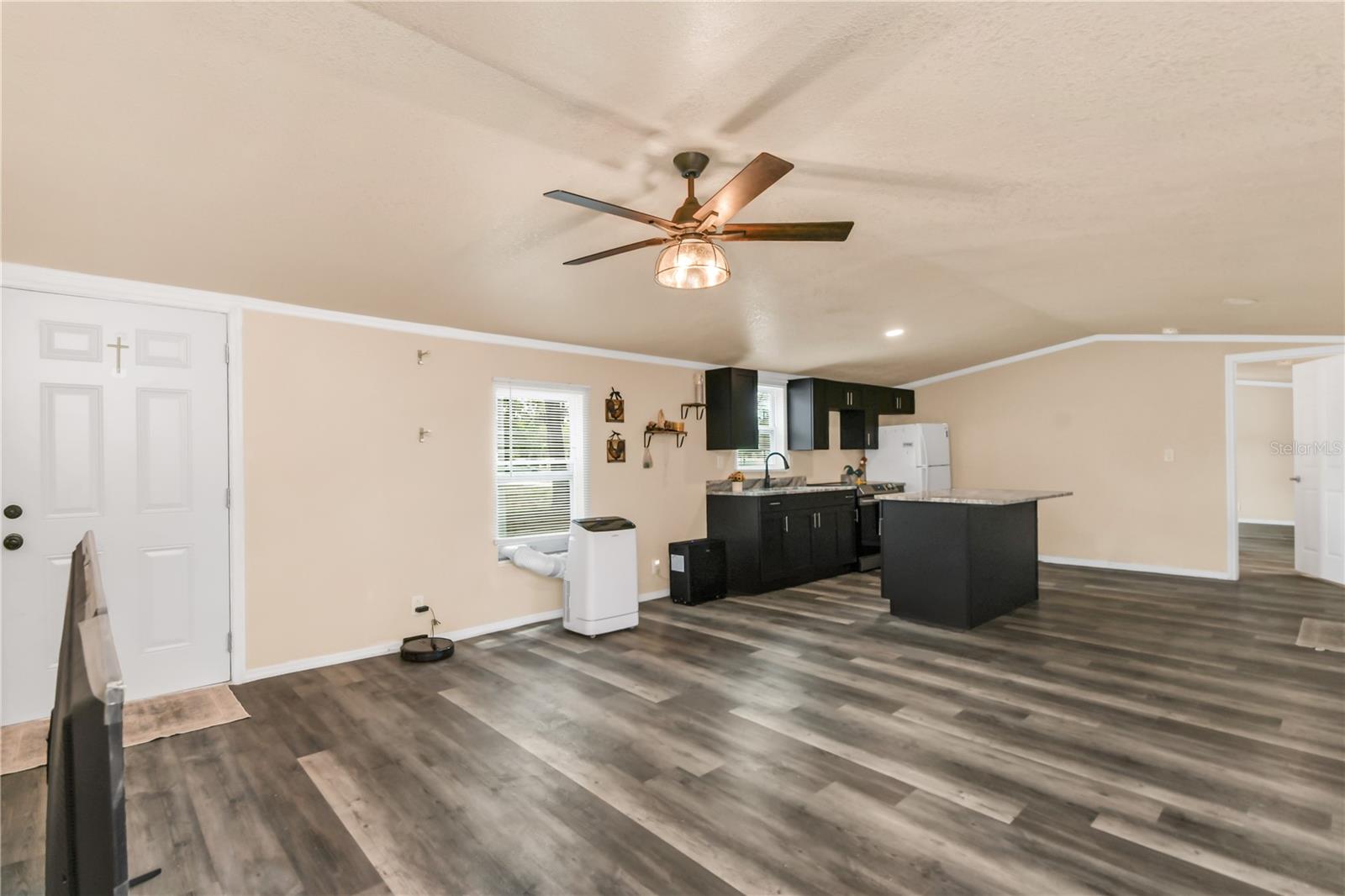 7457 Ne Highway 349 Property Photo 5