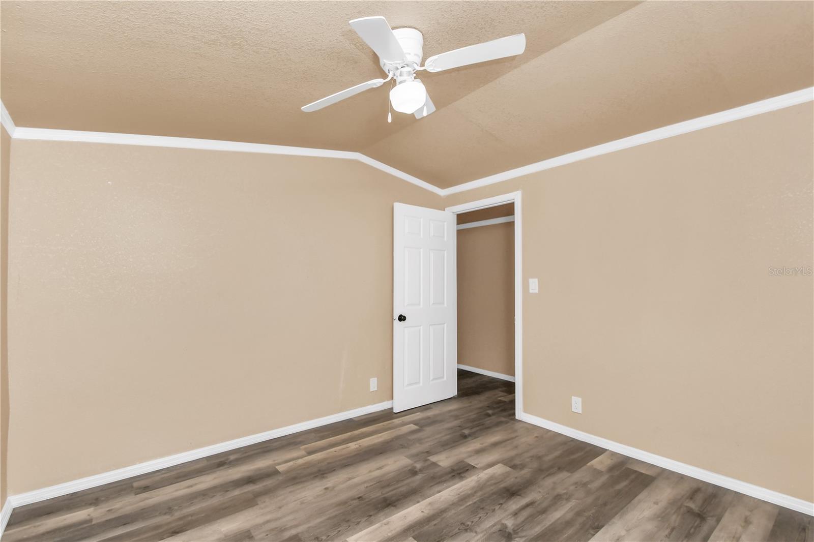 7457 Ne Highway 349 Property Photo 16
