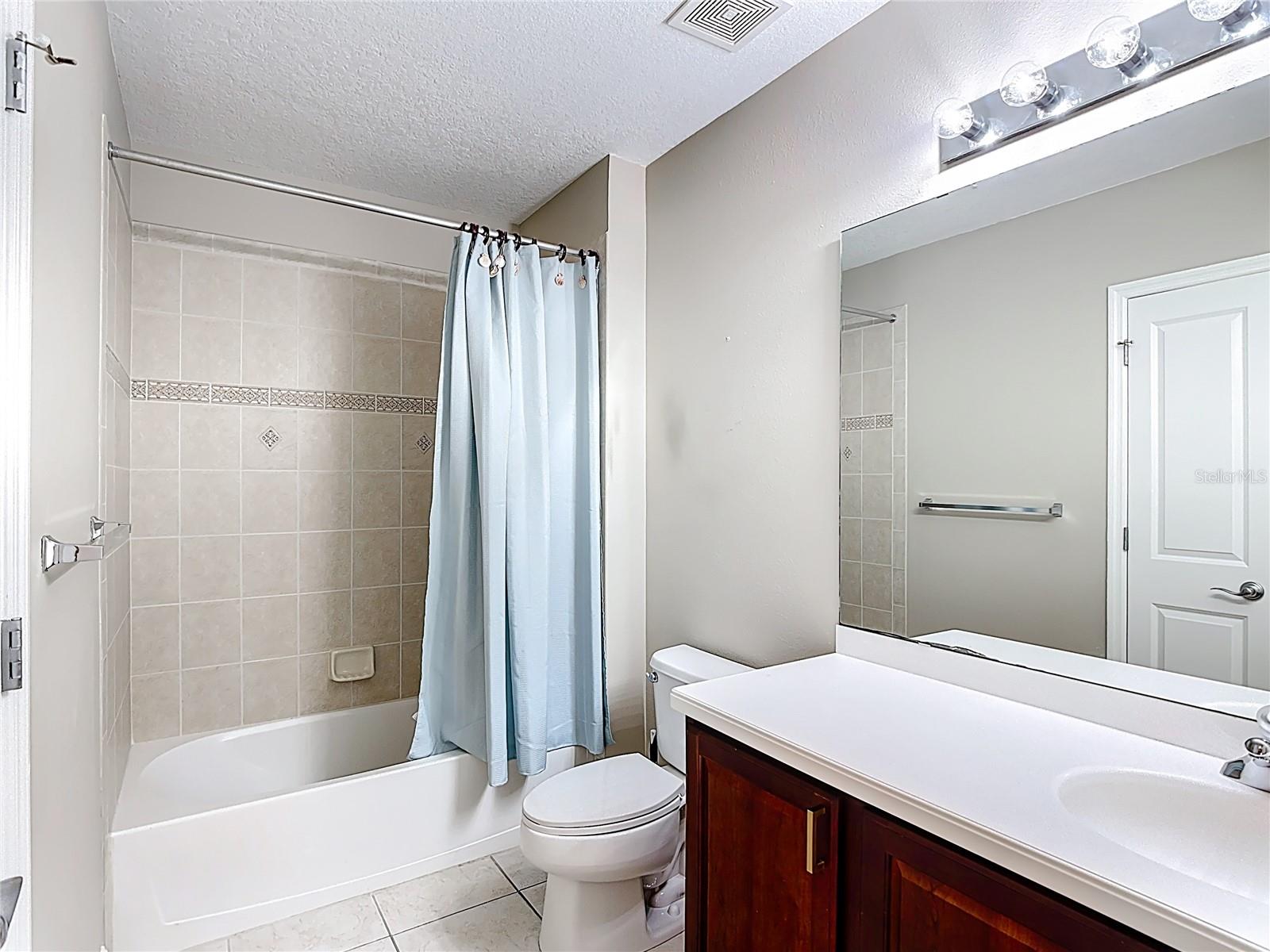 1231 Wright Cir #308 Property Photo 28