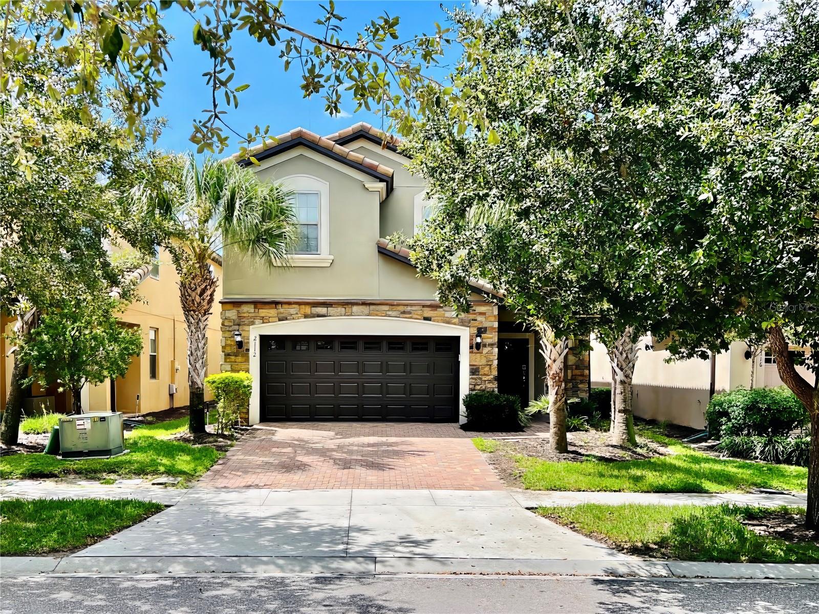 2112 Morocco Way Property Photo