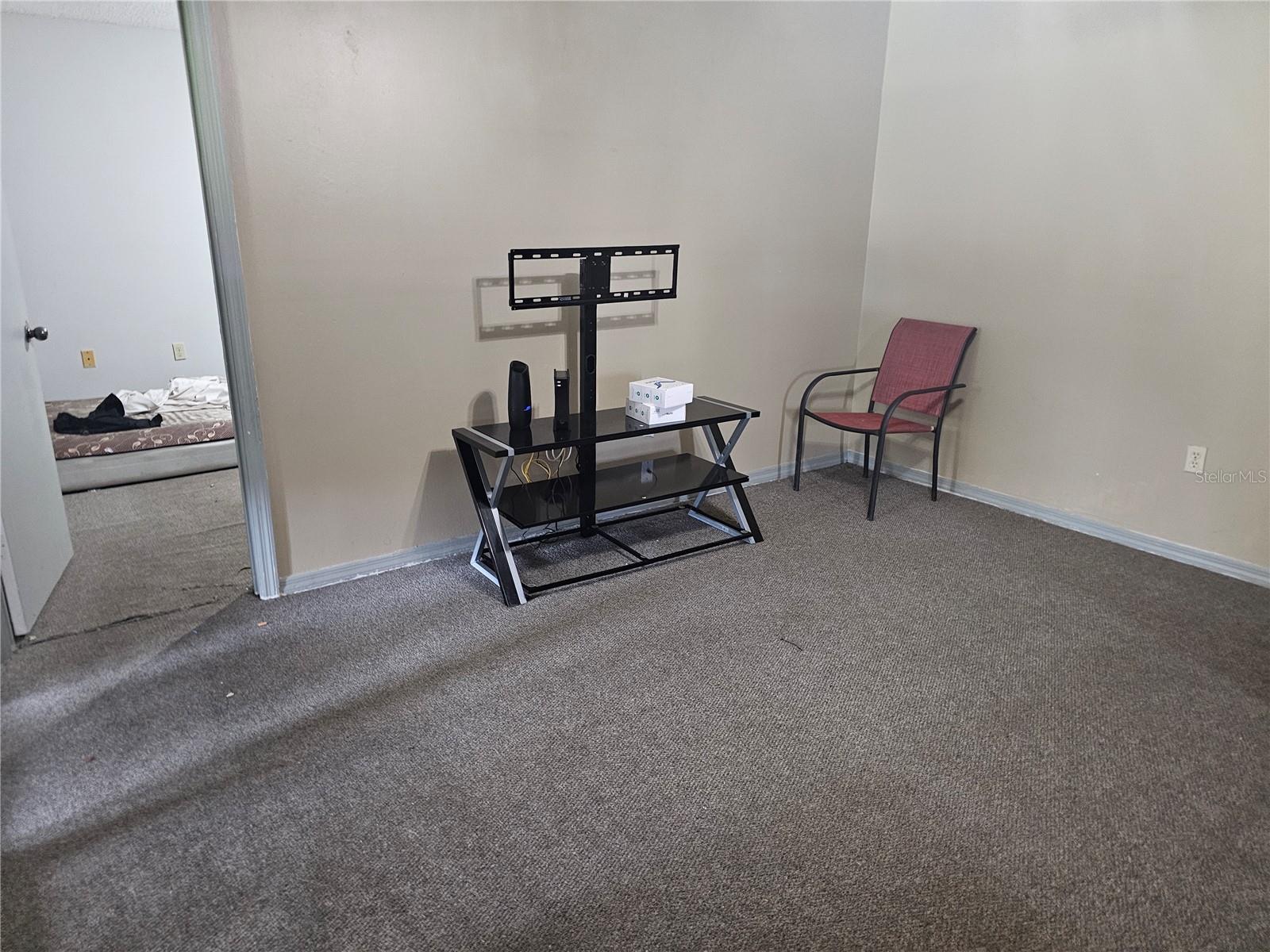 569 Hunter Cir Property Photo 28