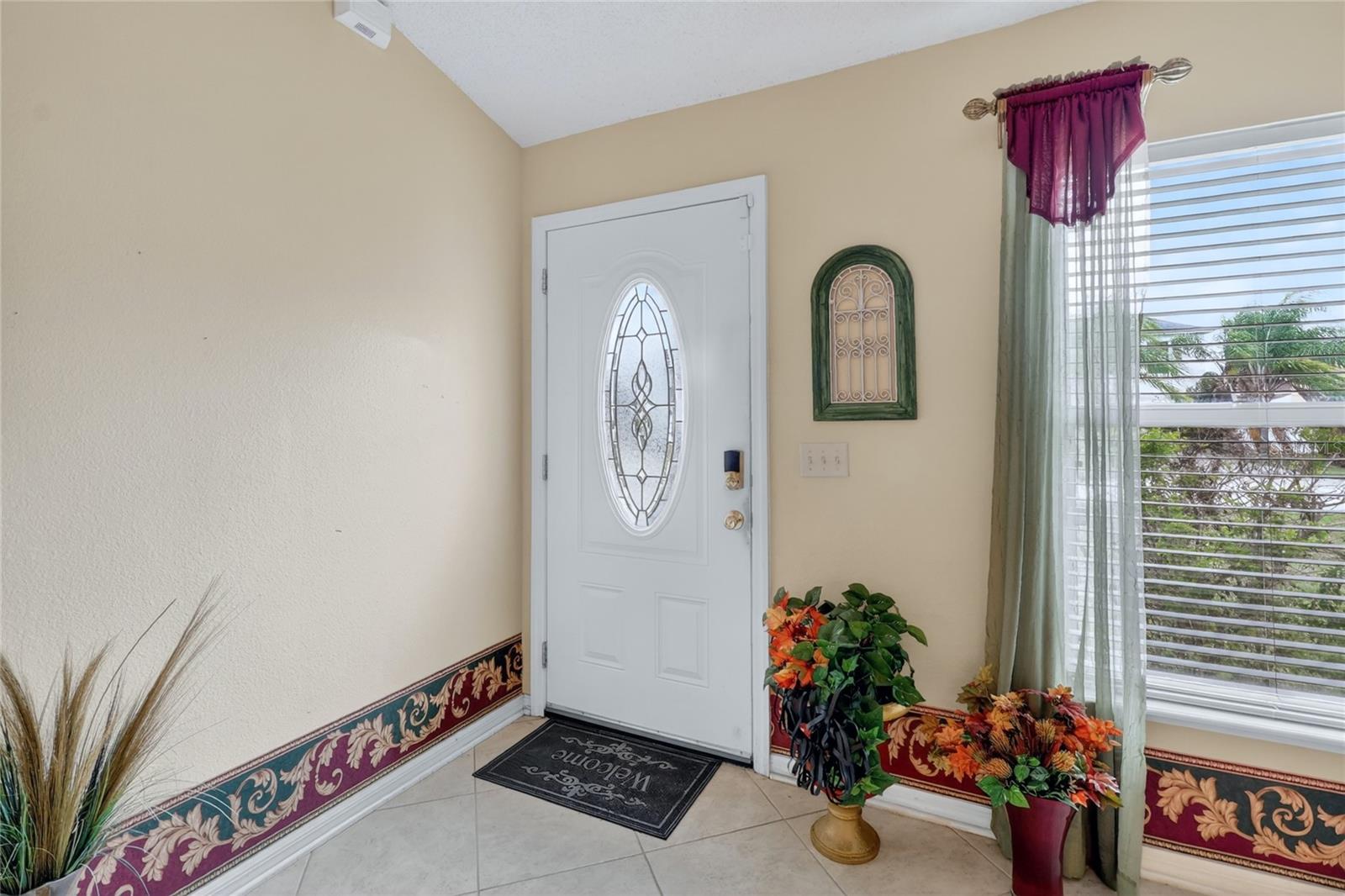 1912 Lakeview Pl Property Photo 4