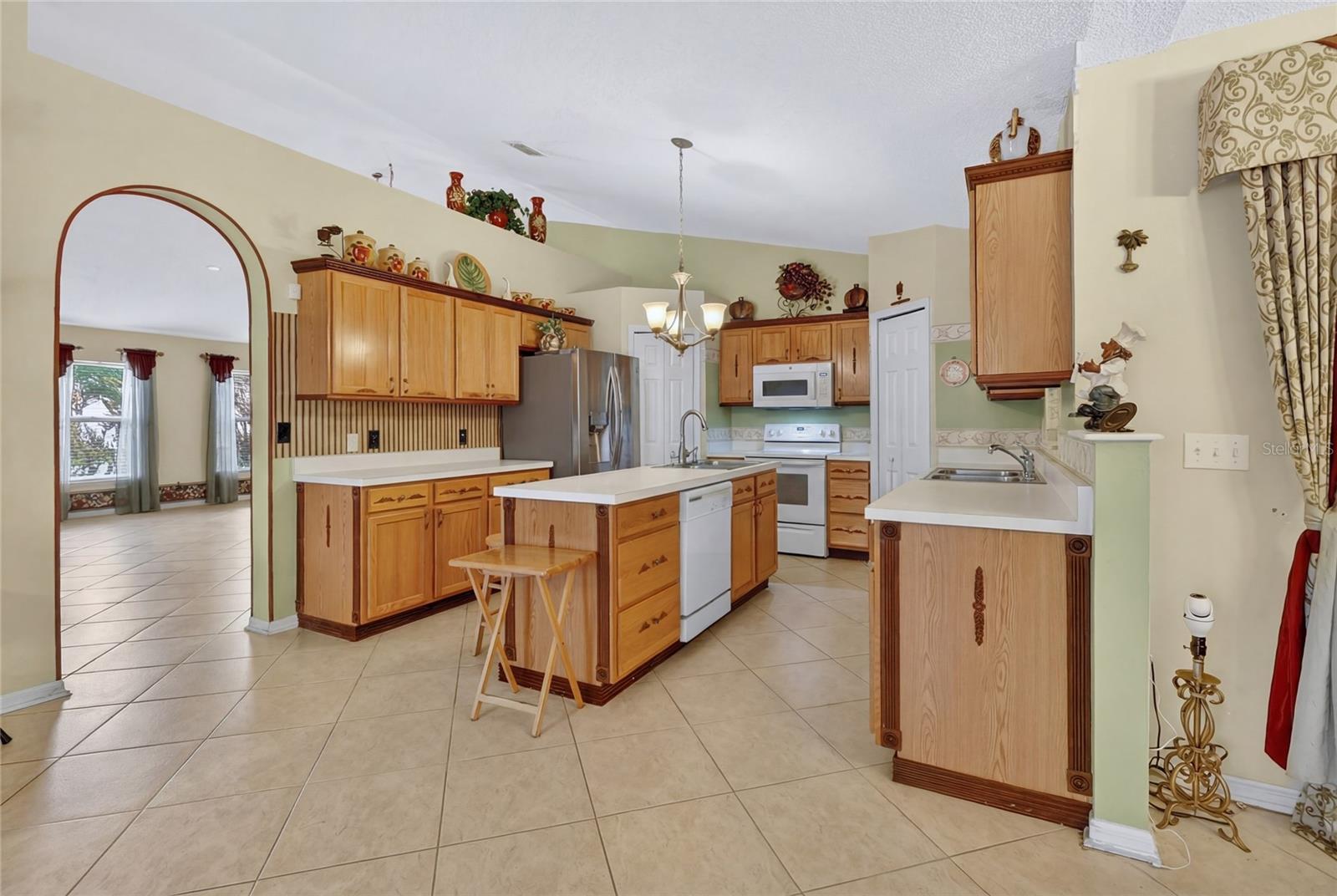 1912 Lakeview Pl Property Photo 12
