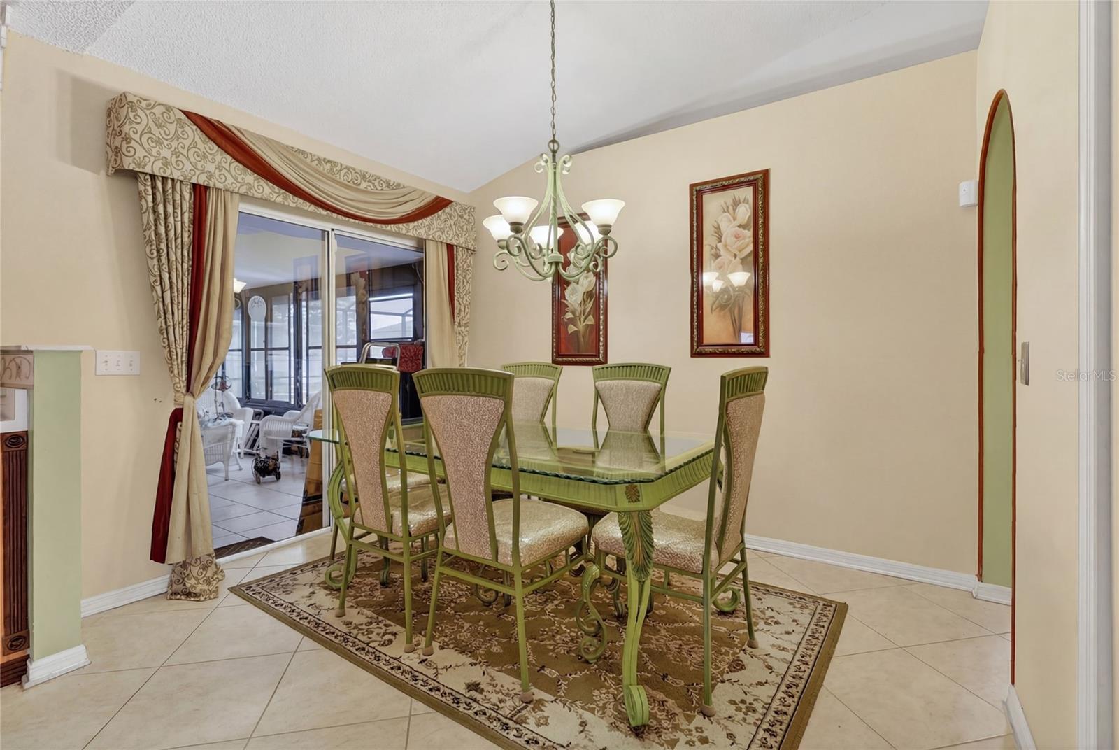 1912 Lakeview Pl Property Photo 23