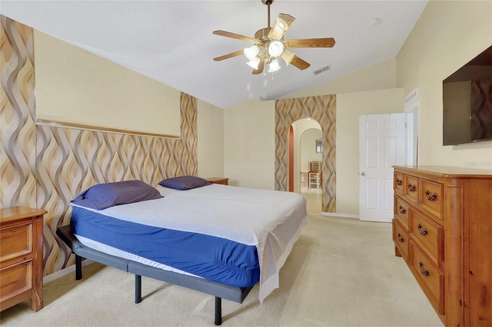 1912 Lakeview Pl Property Photo 25