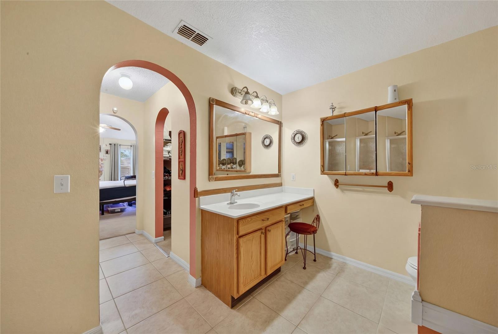 1912 Lakeview Pl Property Photo 30