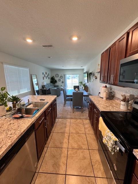 414 Cool Summer Ln Property Photo 10