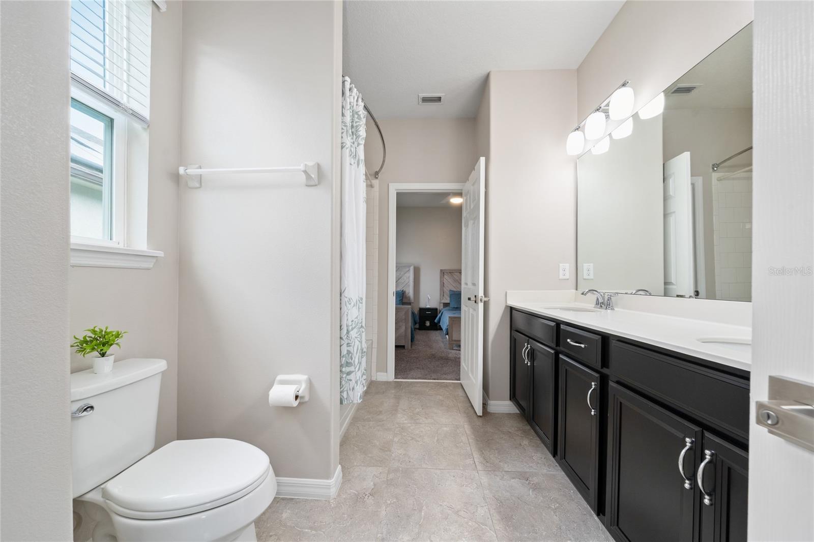 2891 Avian Loop Property Photo 8
