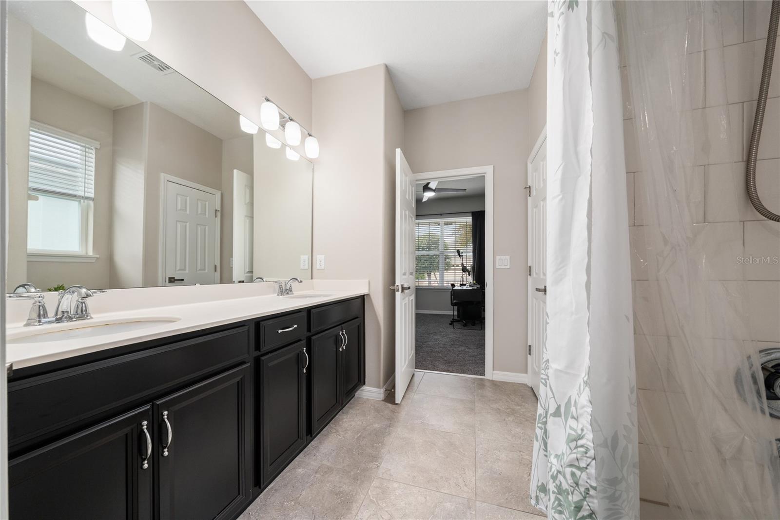2891 Avian Loop Property Photo 11