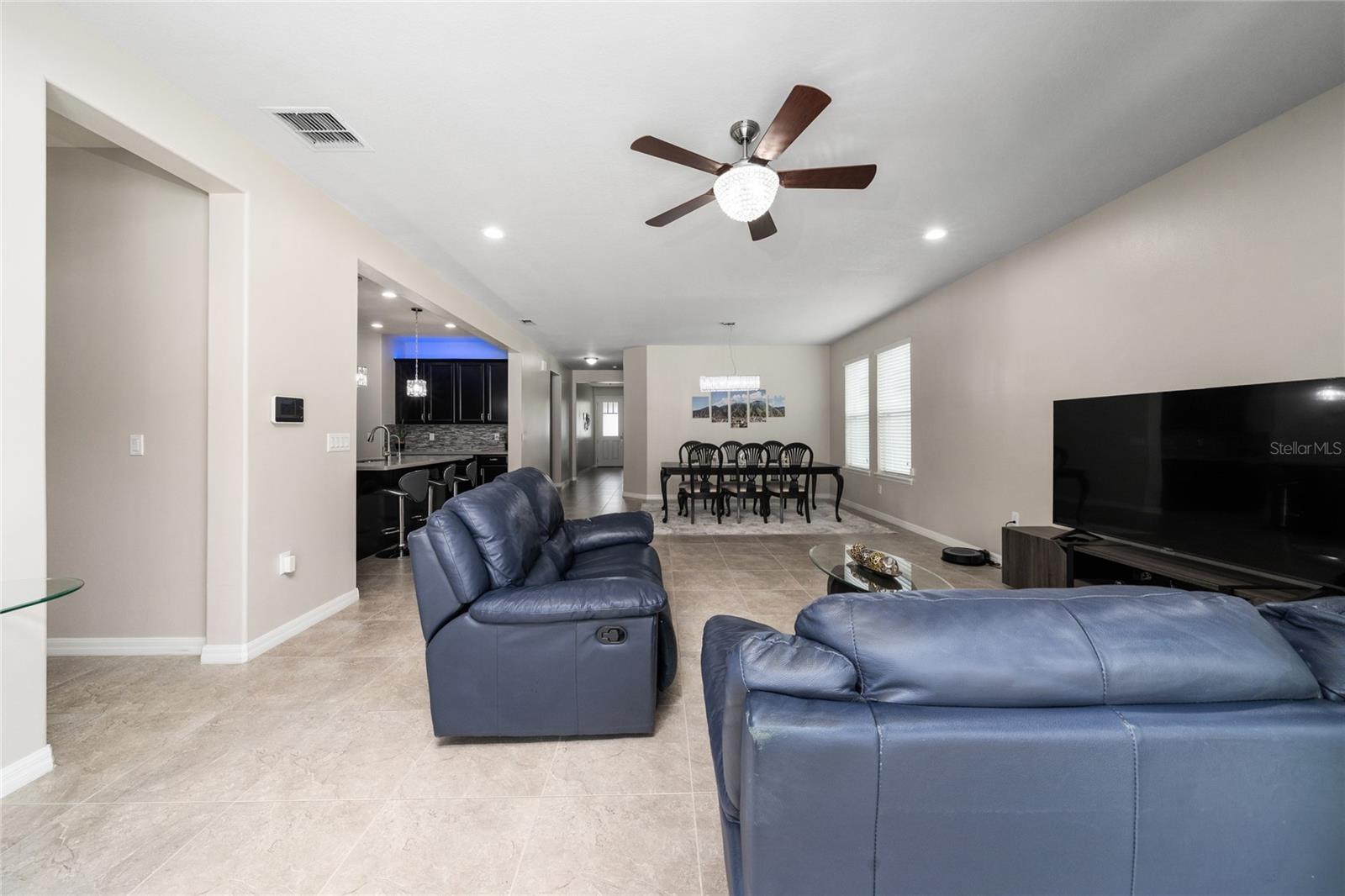 2891 Avian Loop Property Photo 22