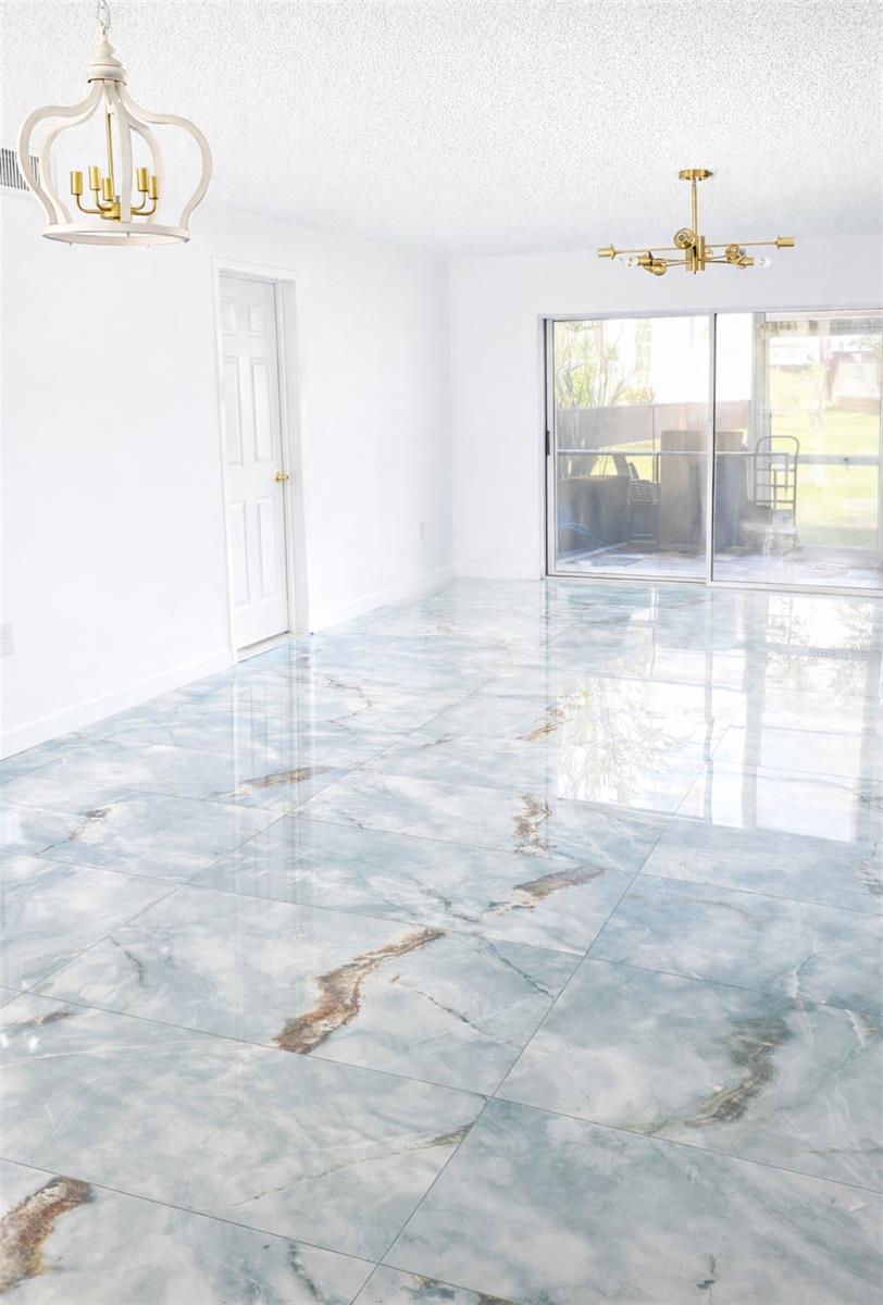 S5147773 Property Photo 11