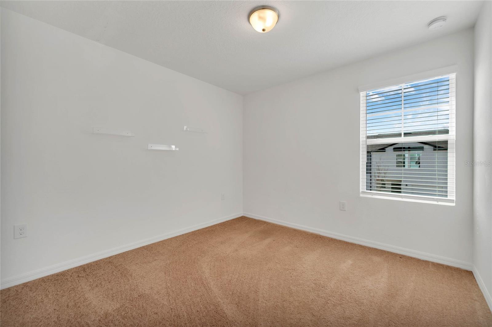 840 Grandin St Property Photo 13
