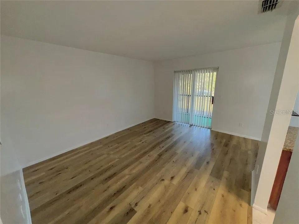 9909 Sweepstakes Ln #4 Property Photo 19