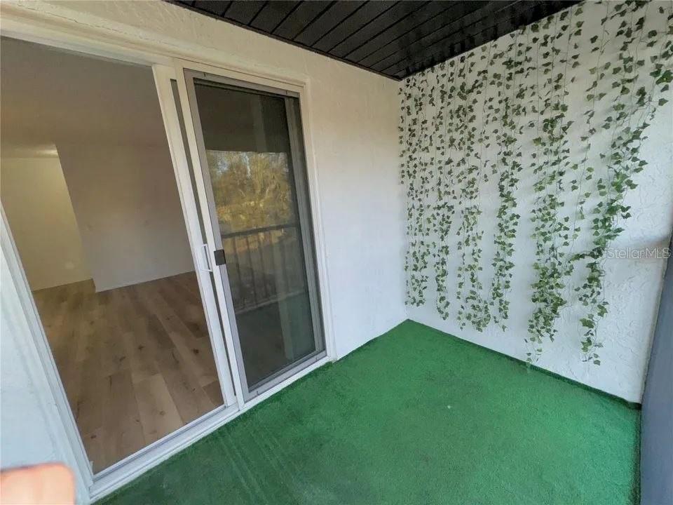 9909 Sweepstakes Ln #4 Property Photo 20