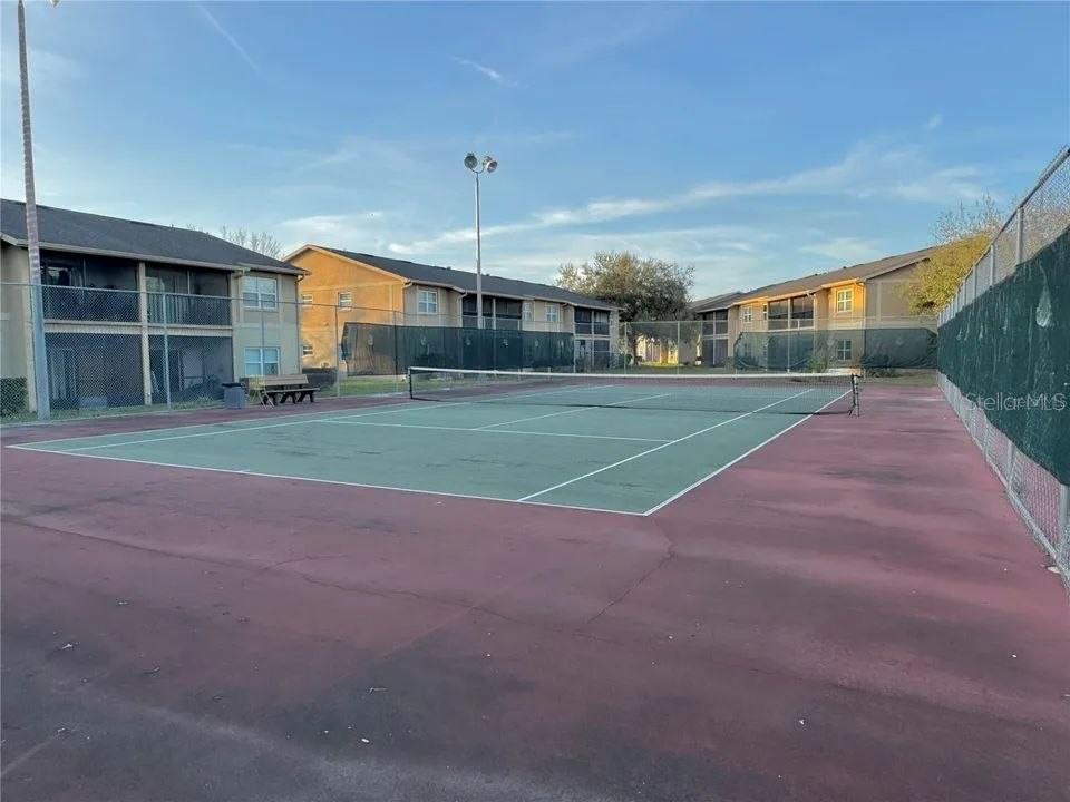 9909 Sweepstakes Ln #4 Property Photo 24