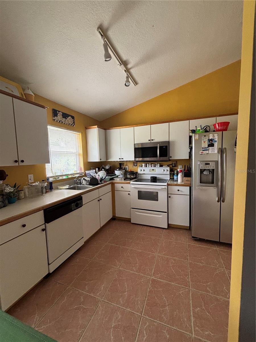 4250 Worthington Pl Property Photo 6