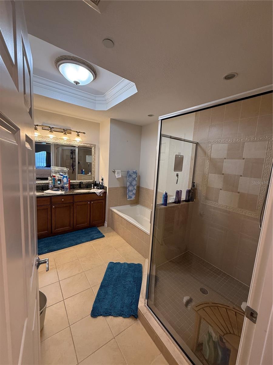 1100 Sunset View Cir S #304 Property Photo 11