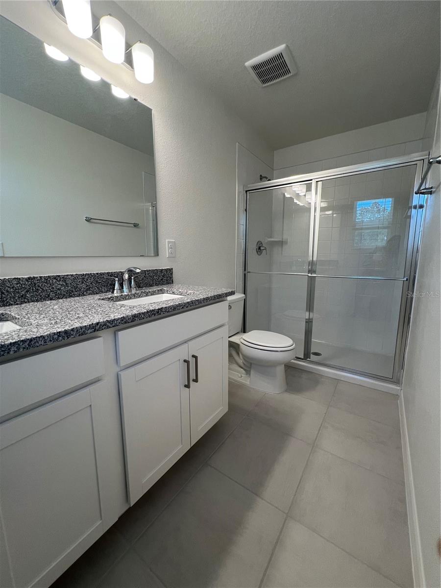 2742 Raindrop Run Street Property Photo 15