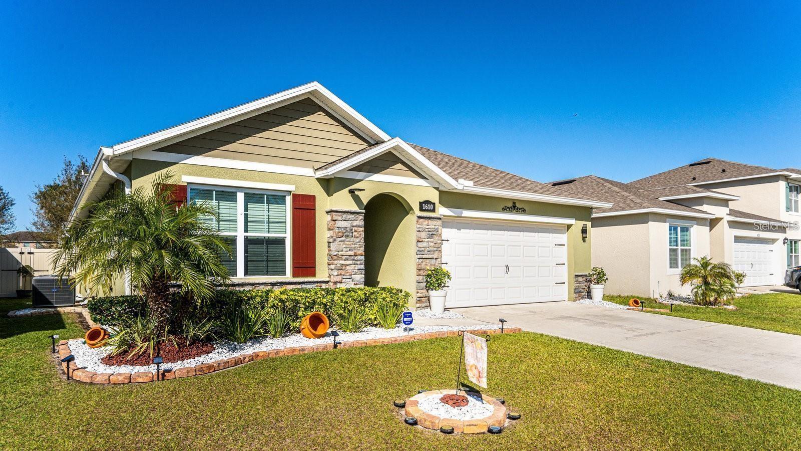 1610 SPRAY TER Property Photo 1
