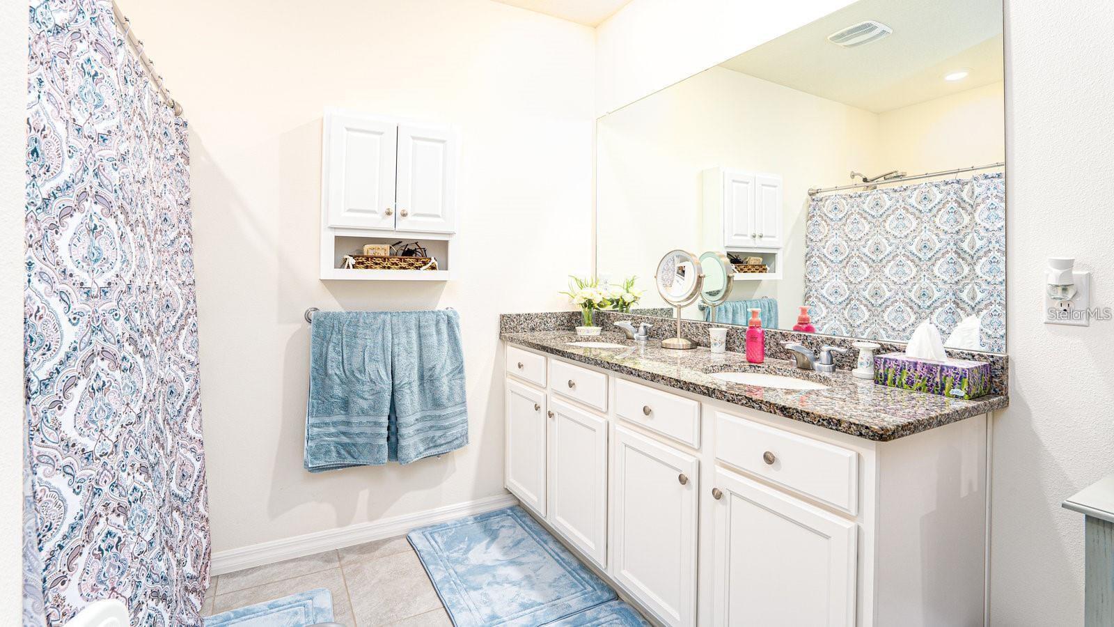 1610 Spray Ter Property Photo 7