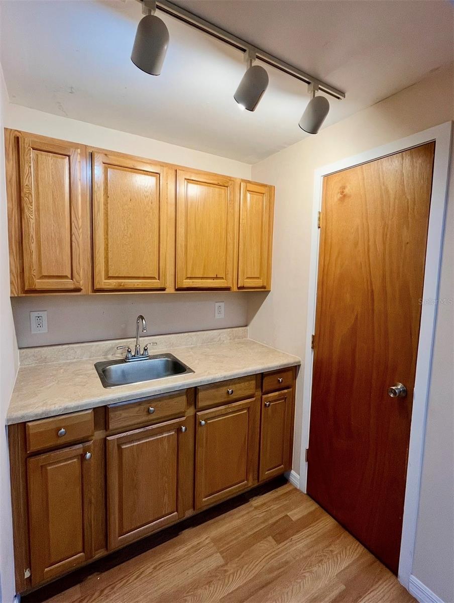 8751 Commodity Cir #4 Property Photo 14