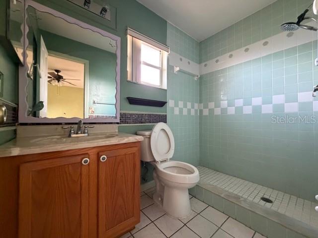 741 Parrot Ct Property Photo 4
