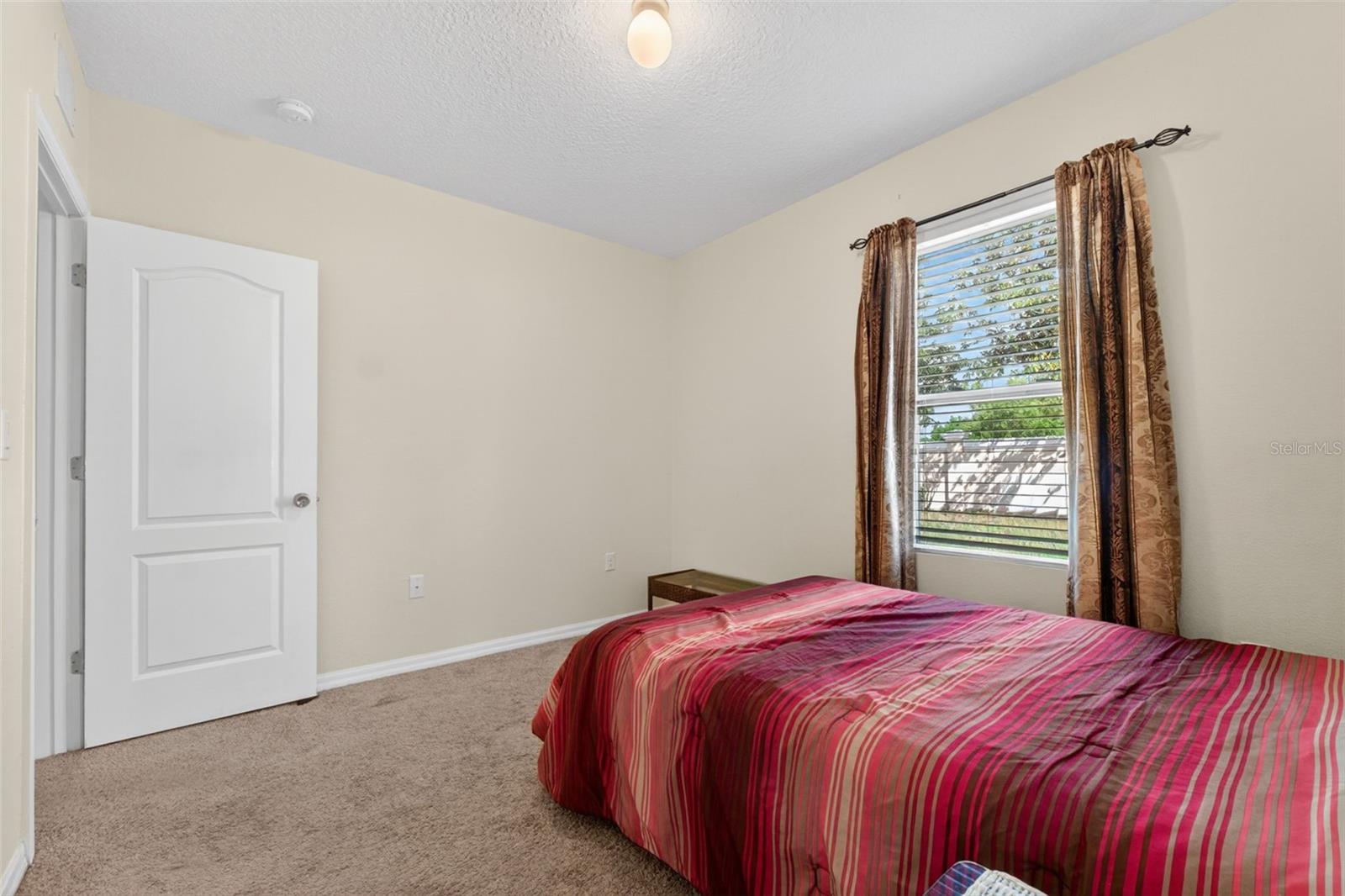561 Lake Cummings Way Property Photo 34