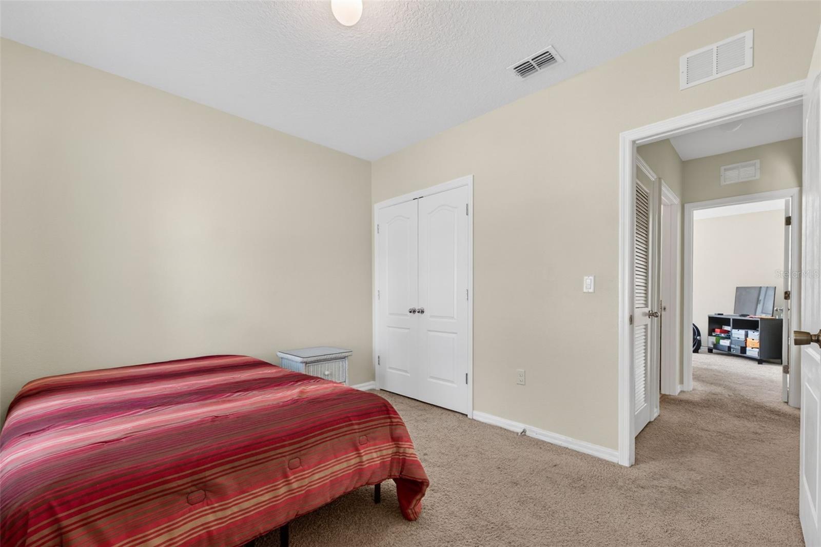 561 Lake Cummings Way Property Photo 35