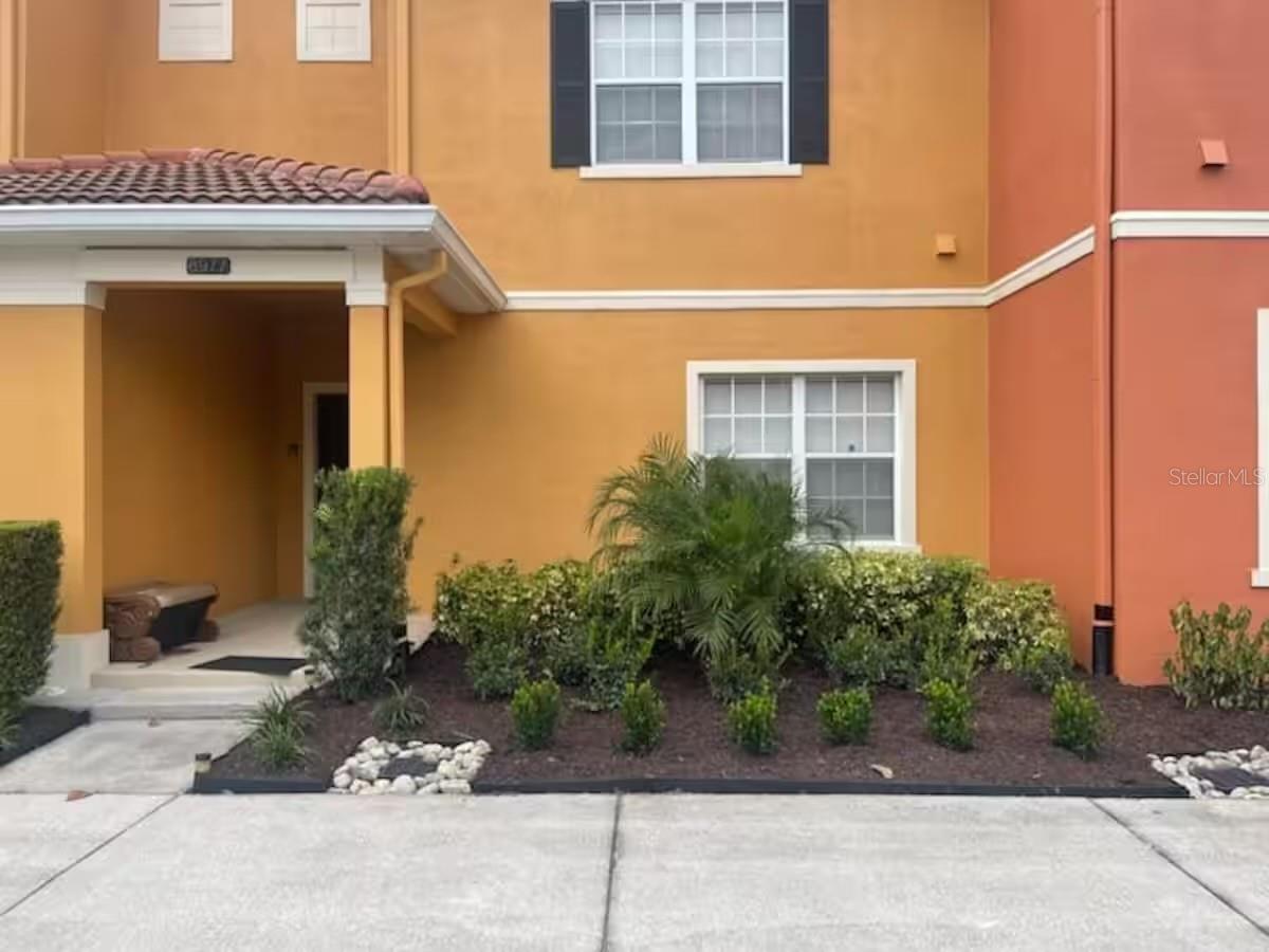 8977 Coco Palm Rd Property Photo 1