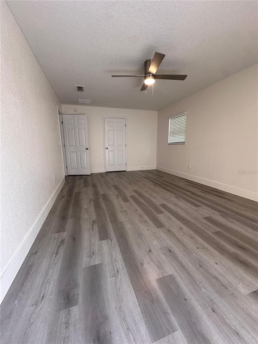 40 Willow Run Property Photo 15