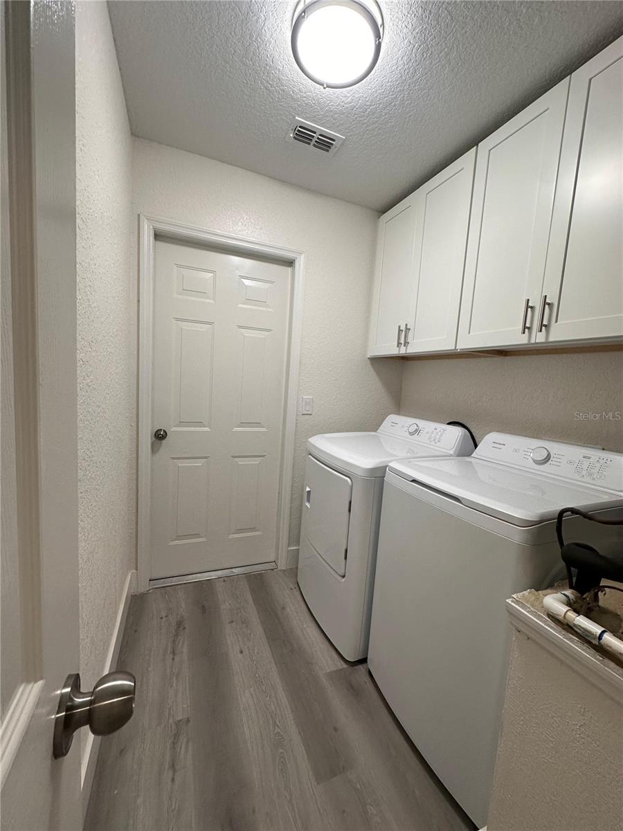 40 Willow Run Property Photo 47