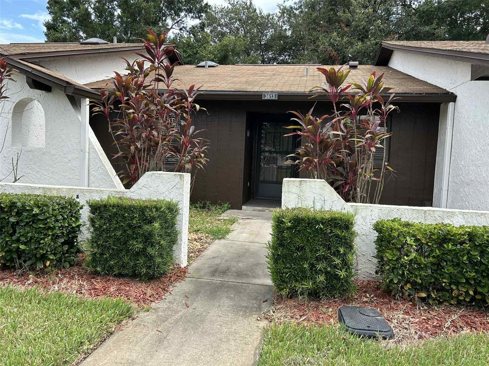 3613 Bay Ct Property Photo 2