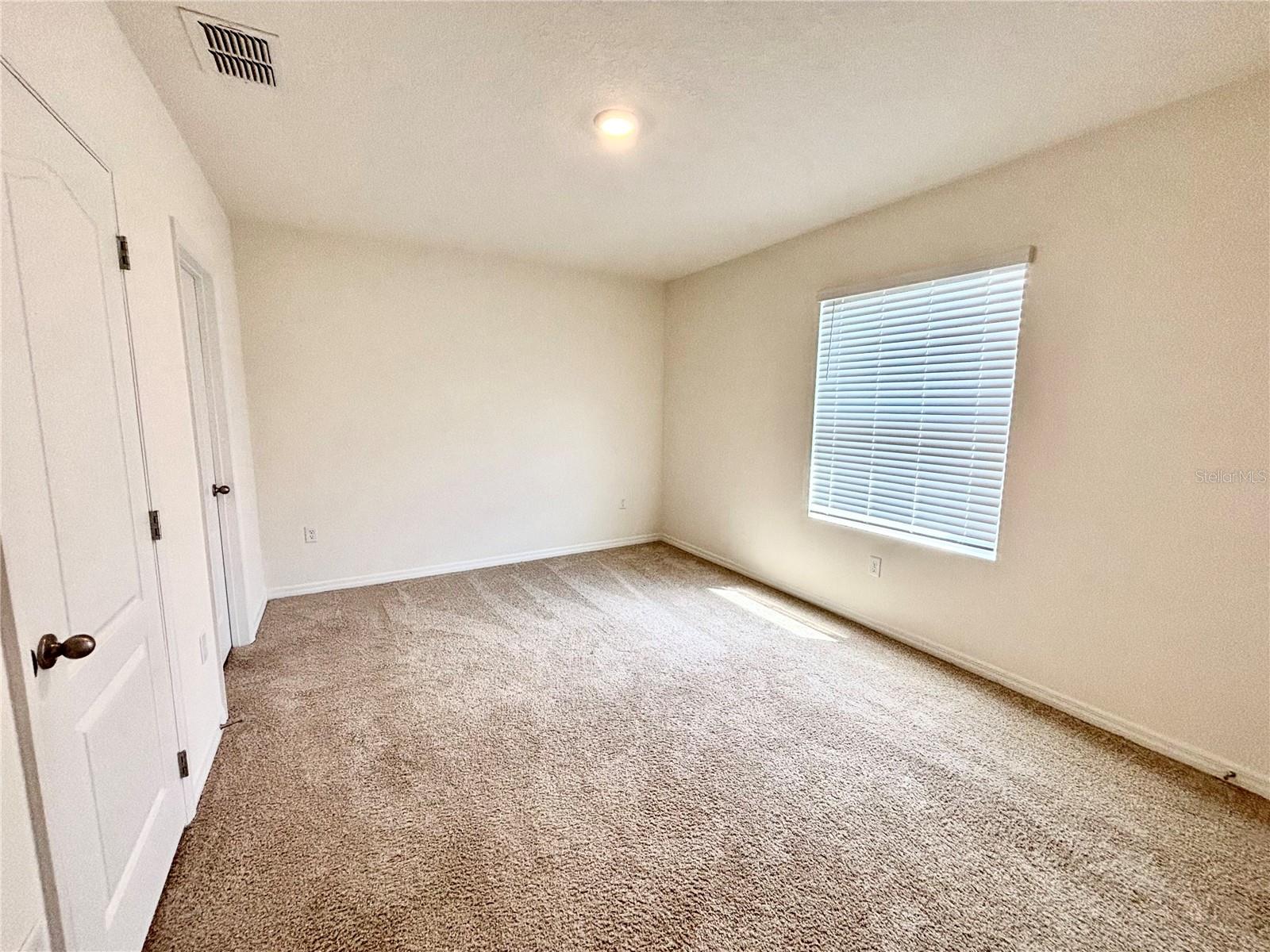 401 Feltrim Reserve Blvd Property Photo 8