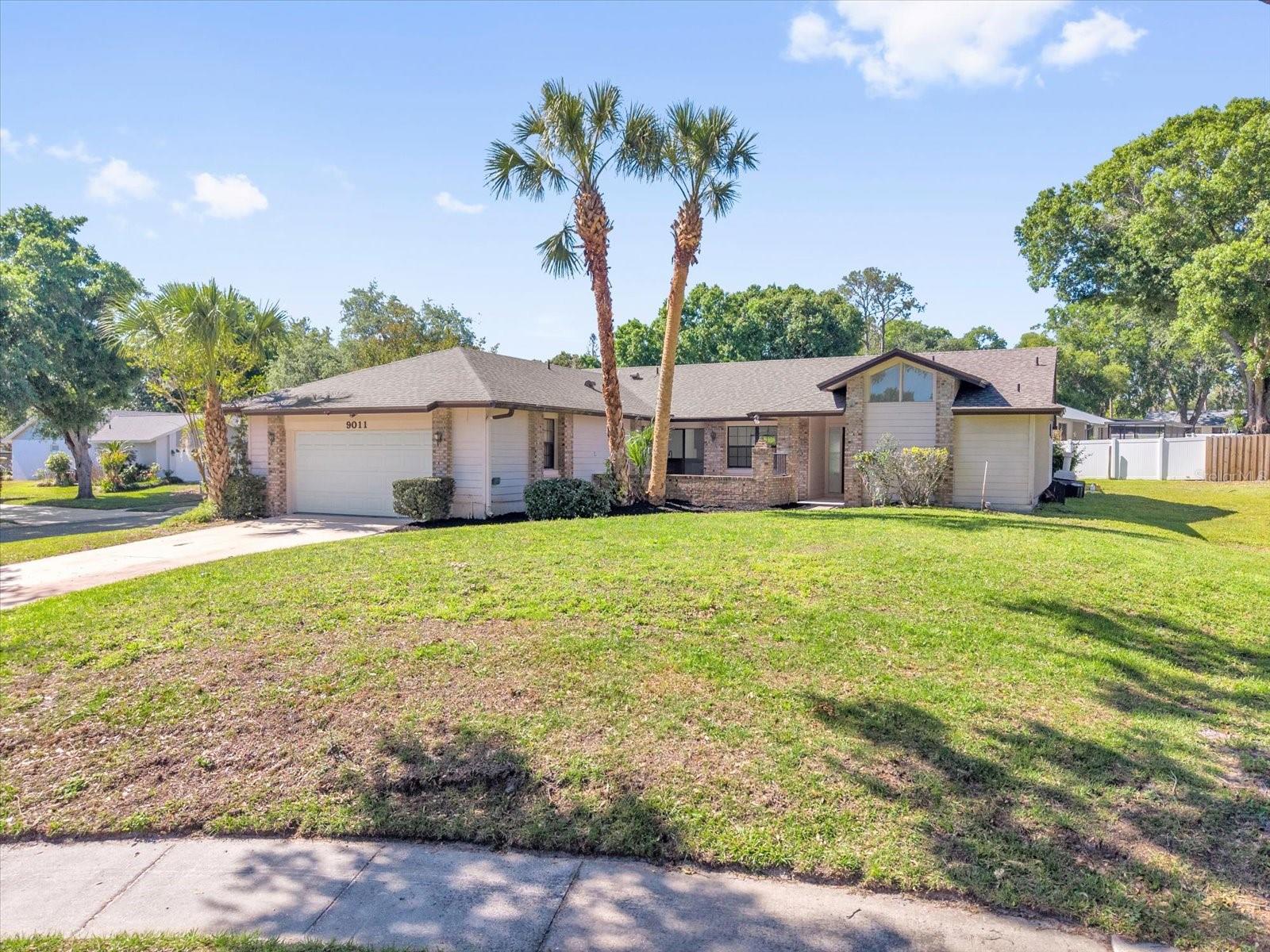 9011 CHAPMAN OAK CT