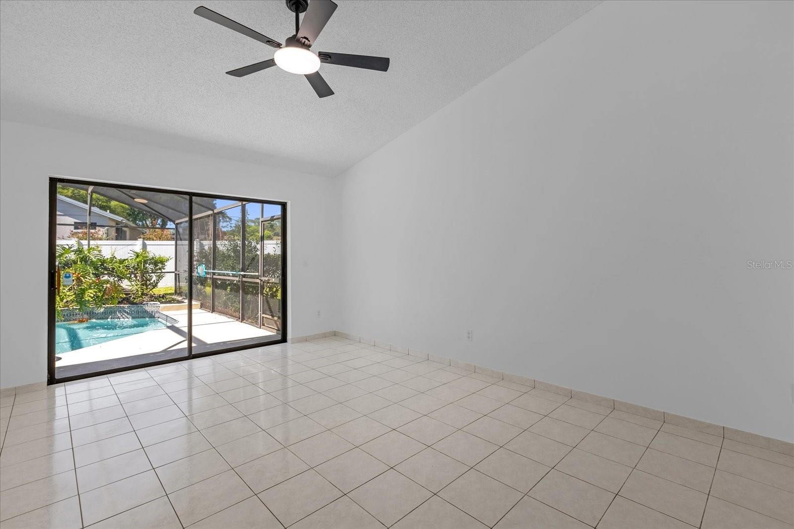 9011 Chapman Oak Ct Property Photo 13