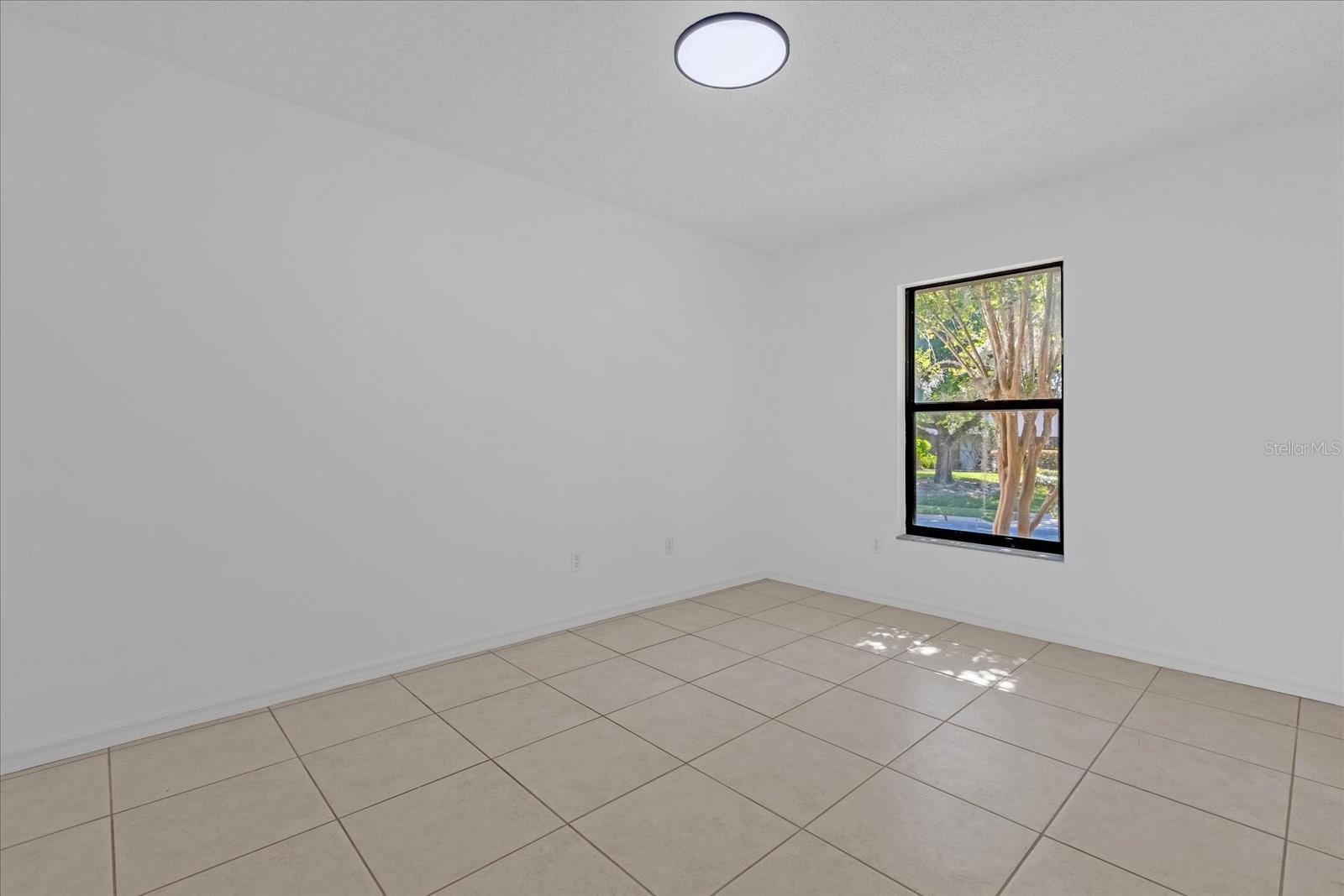 9011 Chapman Oak Ct Property Photo 16
