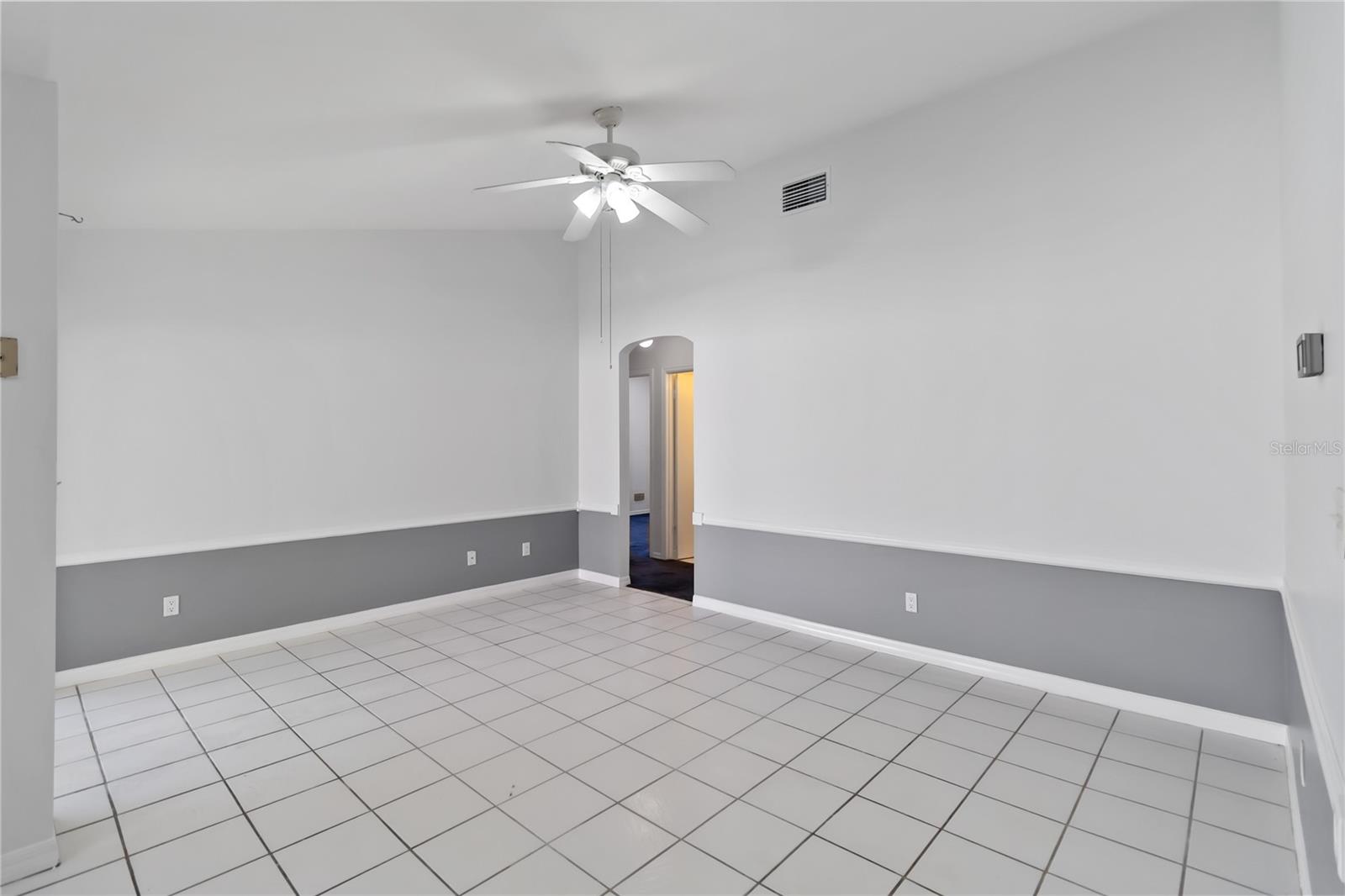 7771 Indian Ridge Trl N Property Photo 15