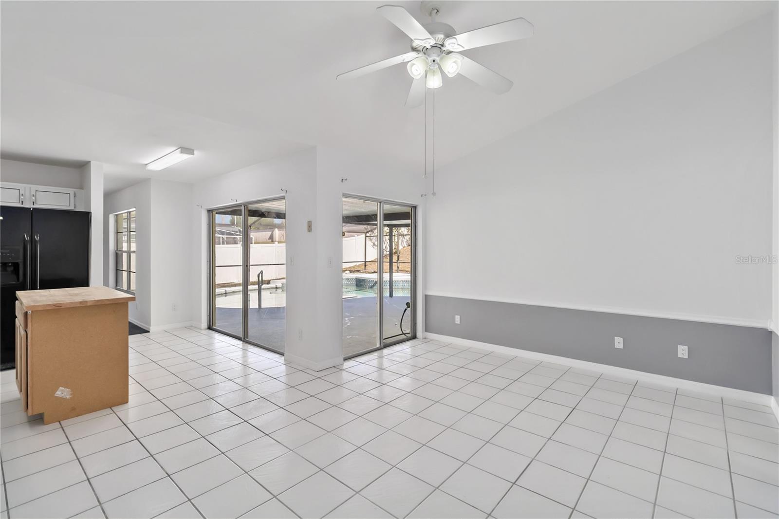 7771 Indian Ridge Trl N Property Photo 17