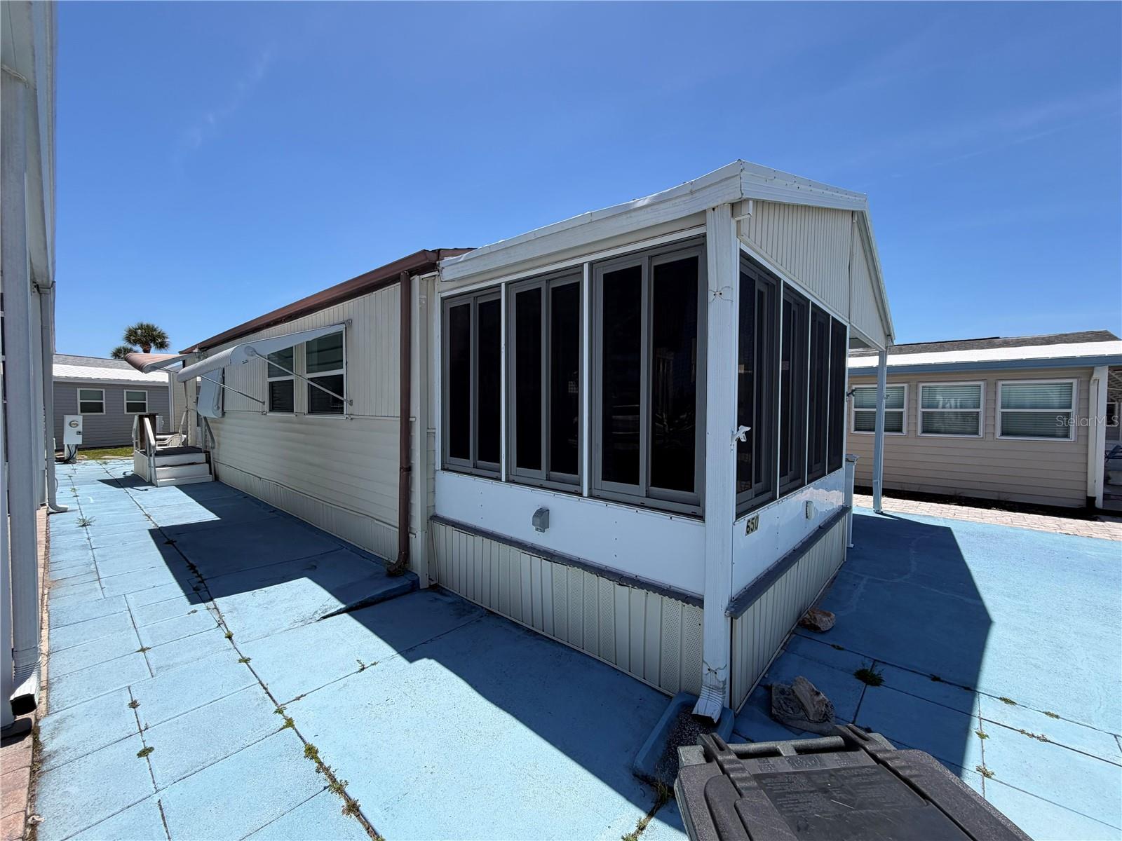 9000 Us Highway 192 #650 Property Photo 9